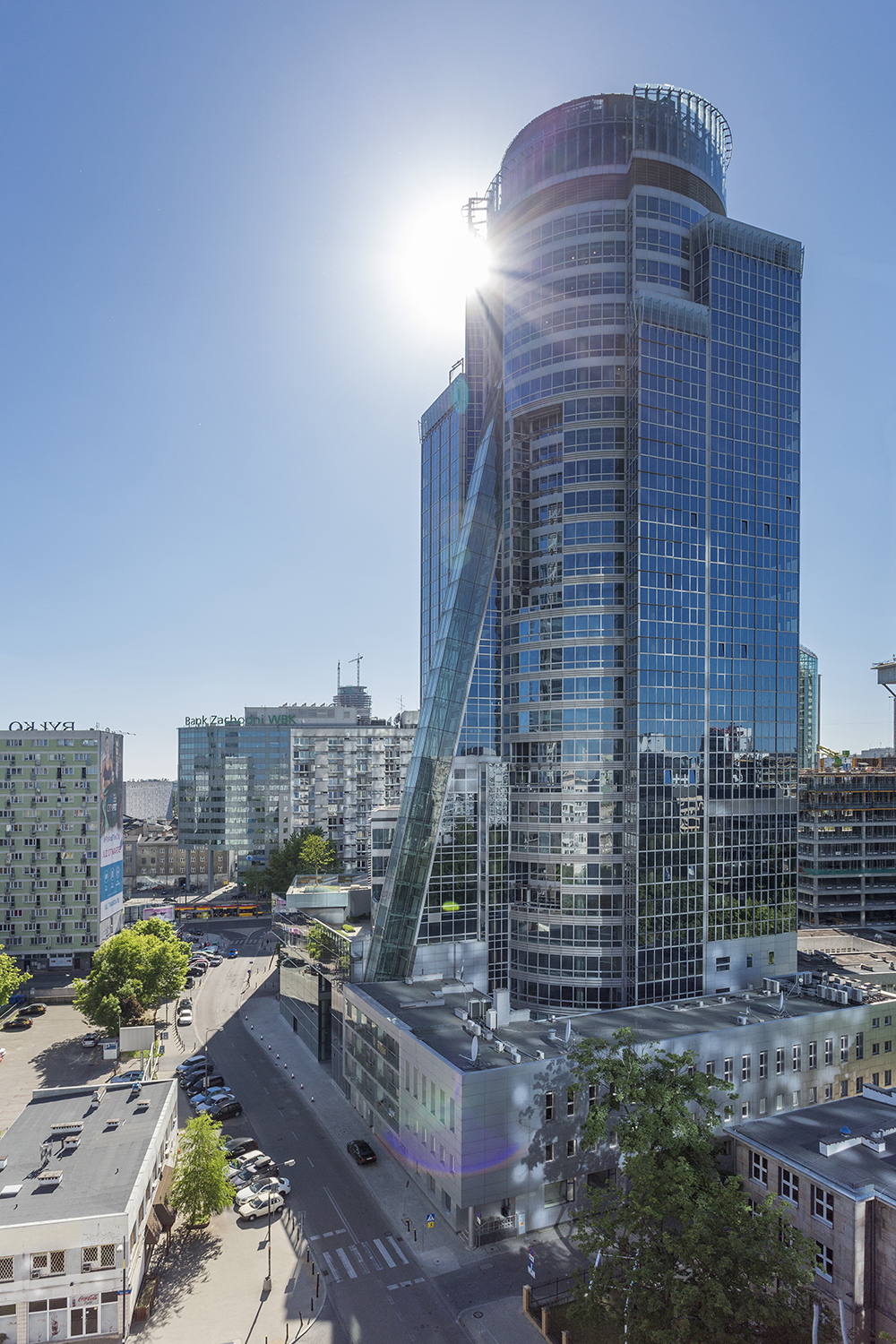 SPECTRUM TOWER    elastyczne biura