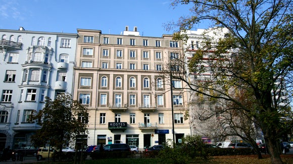 MOKOTOWSKA 43