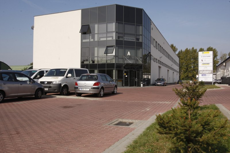 ZIEMOWITA BUSINESS PARK 3