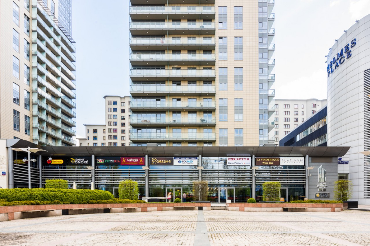 PLATINUM TOWERS