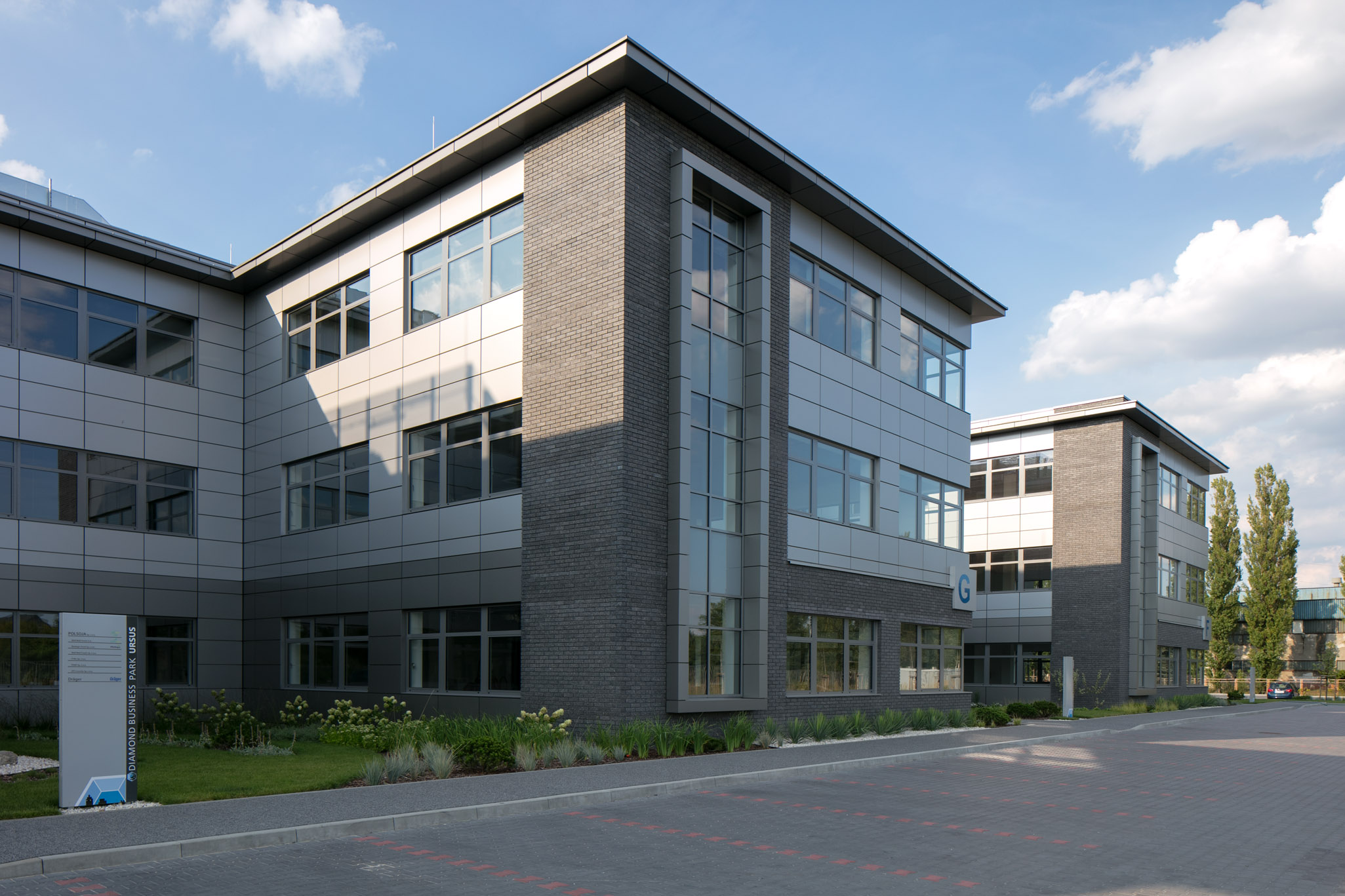 DIAMOND BUSINESS PARK URSUS
